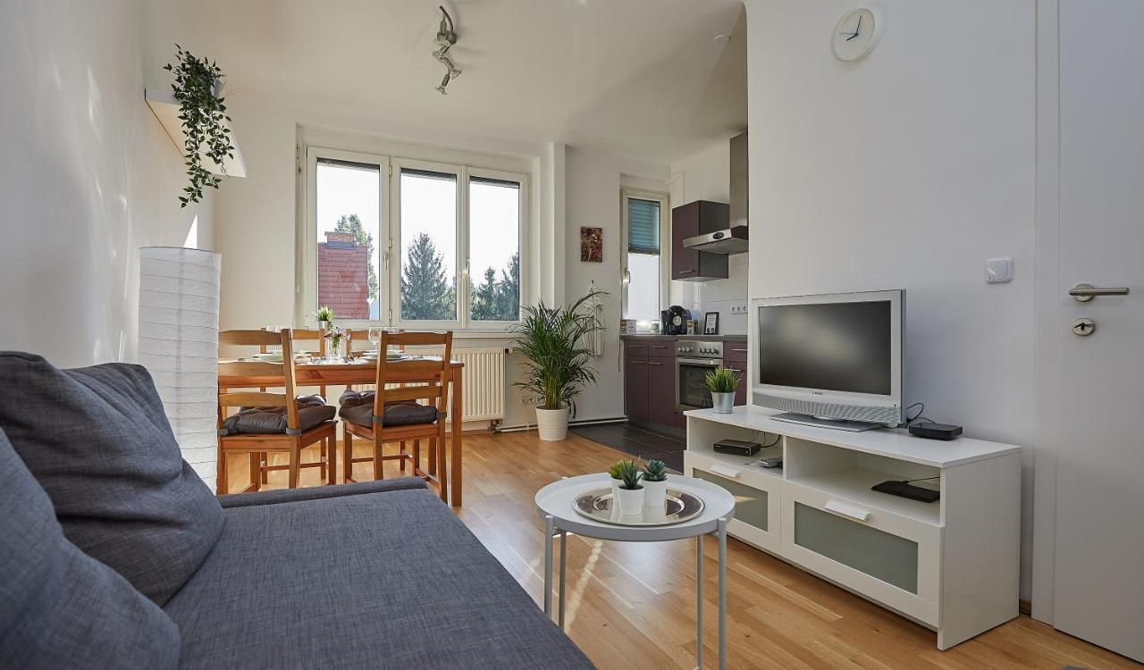 Gemuetliches Apartment In Zentraler Lage Graz Exterior photo