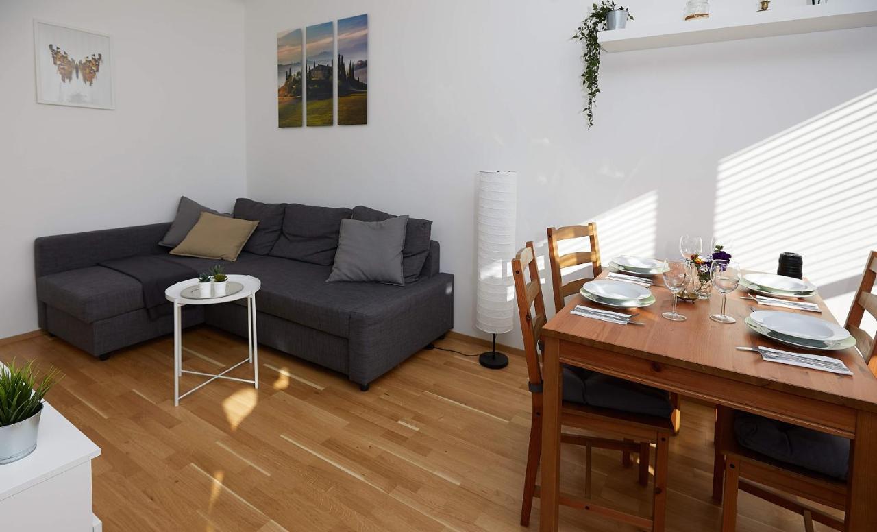 Gemuetliches Apartment In Zentraler Lage Graz Exterior photo